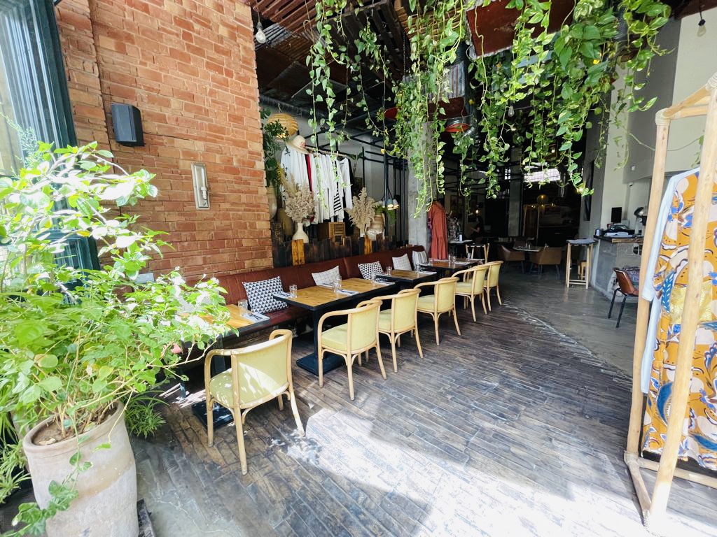 La Palette Restaurant