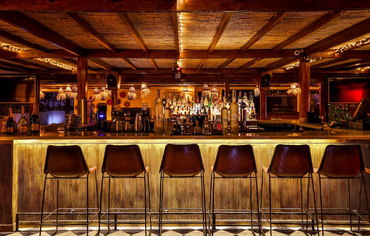 Le Nosh Skylounge