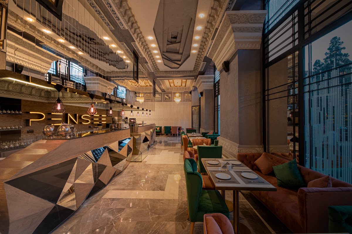 Pensée Café & Restaurant